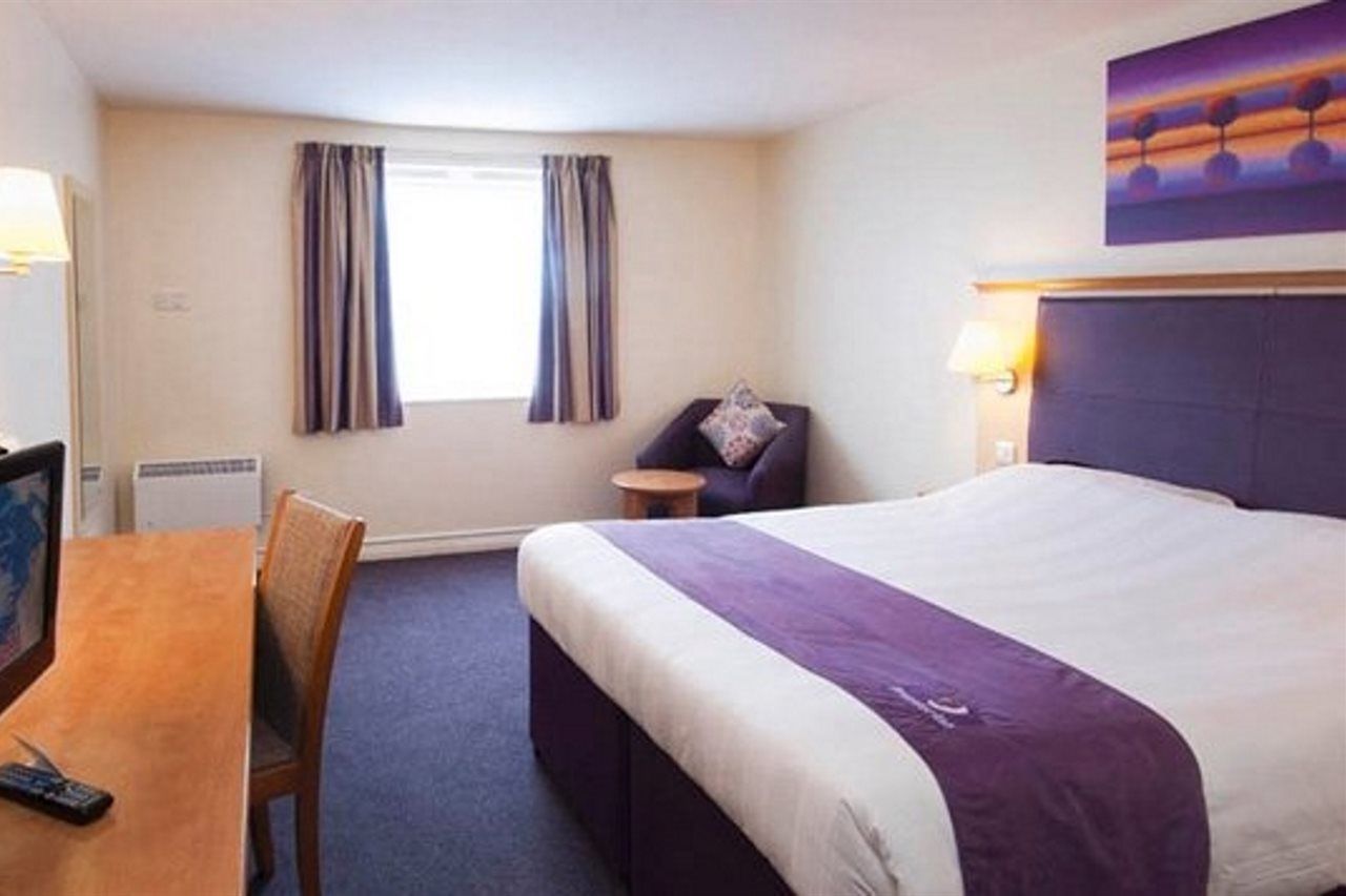 Premier Inn Peterborough - Ferry Meadows Zewnętrze zdjęcie